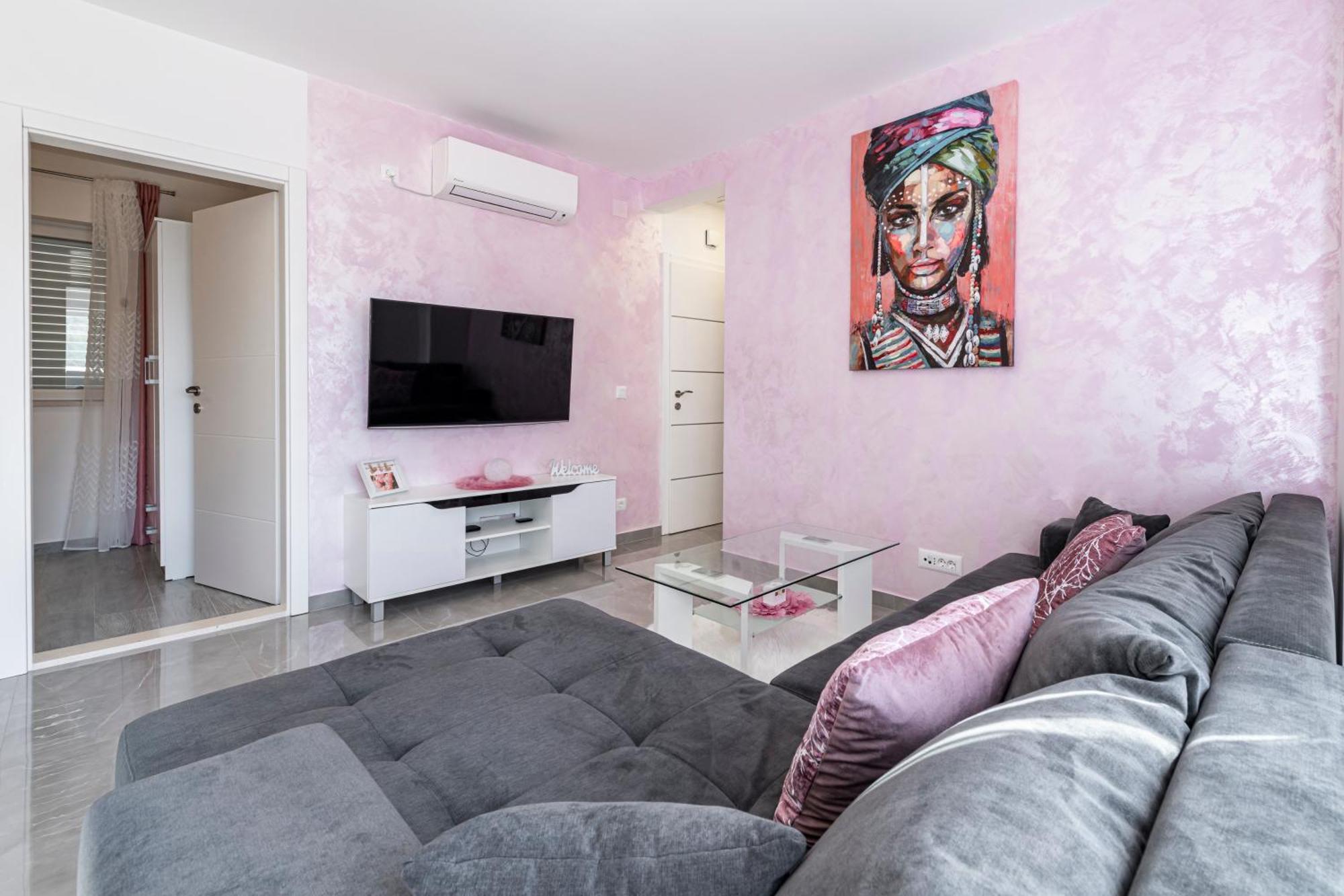 Apartments Lana Mlini Eksteriør billede